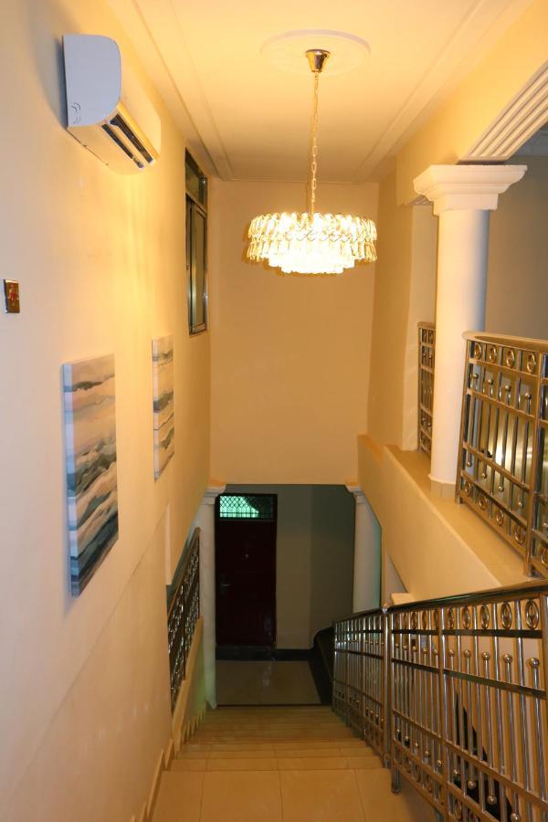 Labev Hotel Kumasi Extérieur photo